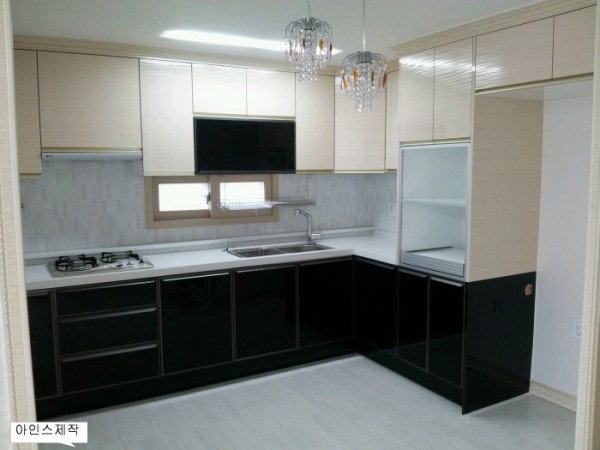 0222fce8308de09156158116bf330bd9.jpg